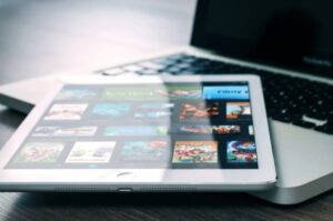 漫画PLAY　とは　ウイルス　危険　代わり　違法サイト